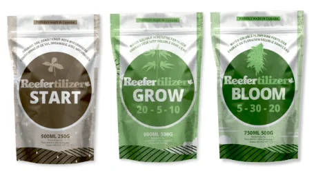 Reefertilizer kit for nutrient deficient plants