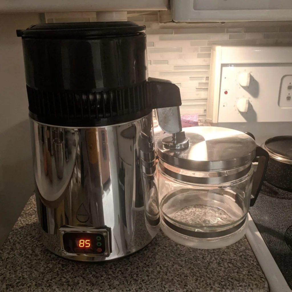 Using a distiller to make RSO (Rick Simpson Oil)